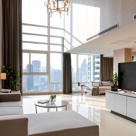 Jasmine 59 Hotel Banguecoque Exterior foto A living room in a luxury apartment